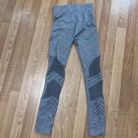 Better Bodies - Gray Waverly Tights - Medium - Picture 3 of 4